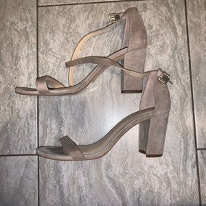Super comfy Greyish / tan  block heels
